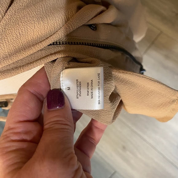 Romeo & Juliet Lightweight Drawstring Jacket - Picture 4 of 5